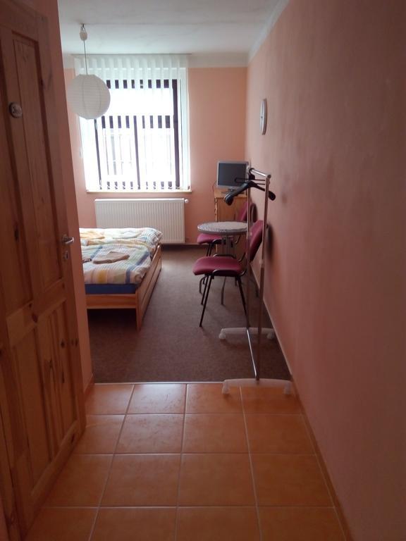 U Slunecne brany Františkovy Lázně Exterior foto